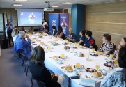 Desayuno con deportistas extranjeros